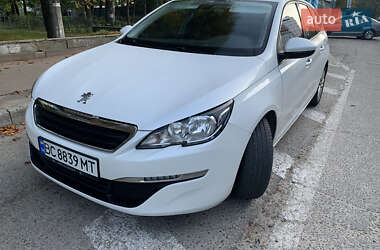 Универсал Peugeot 308 2015 в Львове