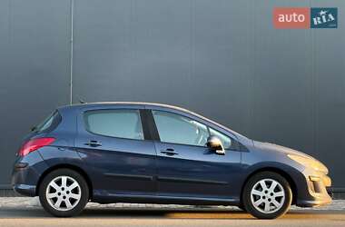 Хэтчбек Peugeot 308 2007 в 