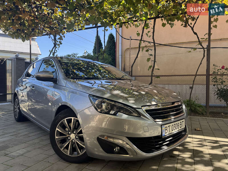 Peugeot 308 2015