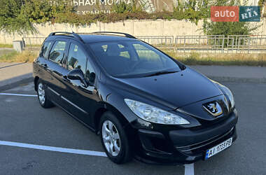 Универсал Peugeot 308 2010 в Киеве