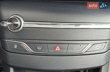 Универсал Peugeot 308 2018 в 