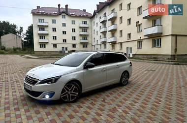 Универсал Peugeot 308 2015 в Ужгороде