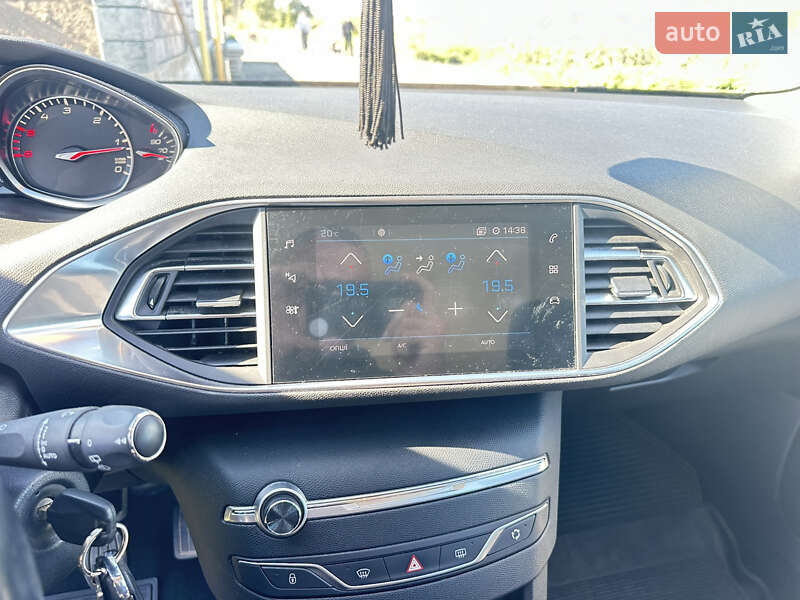 Универсал Peugeot 308 2018 в Дубно фото 22 Универсал Peugeot 308 2018 в Дубно