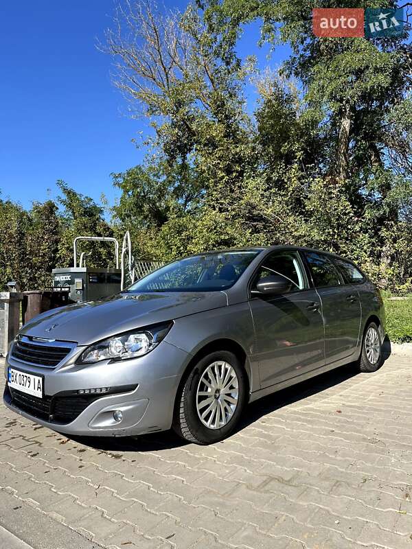Універсал Peugeot 308 2016 в Деражні