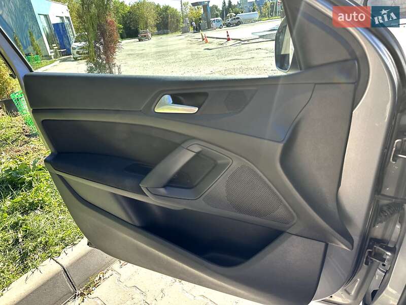 Універсал Peugeot 308 2016 в Деражні