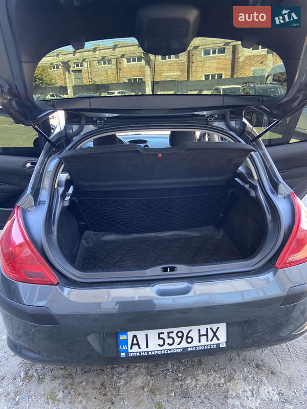 Хетчбек Peugeot 308 2008 в Білій Церкві