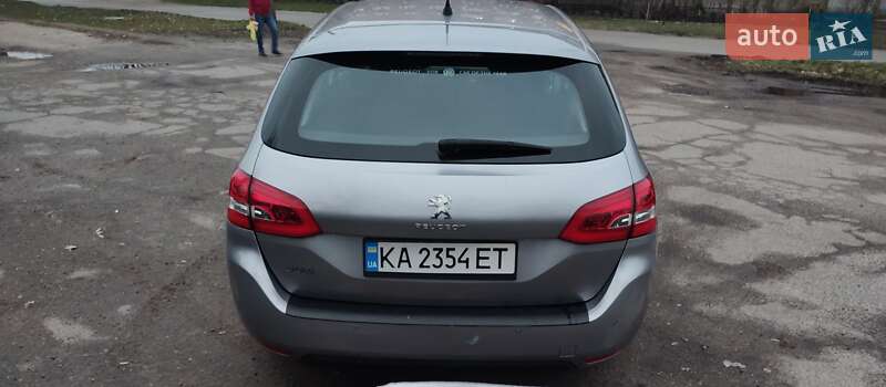 Універсал Peugeot 308 2015 в Черкасах