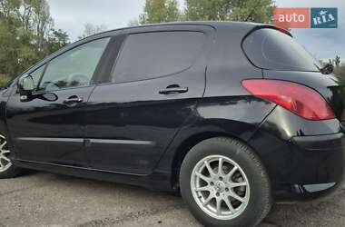 Хетчбек Peugeot 308 2008 в Кременчуці