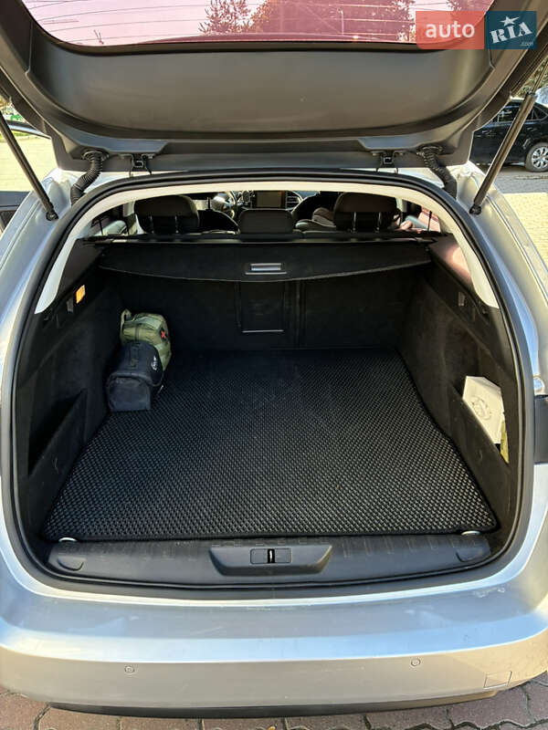 Универсал Peugeot 308 2016 в Ивано-Франковске фото 15 Универсал Peugeot 308 2016 в Ивано-Франковске