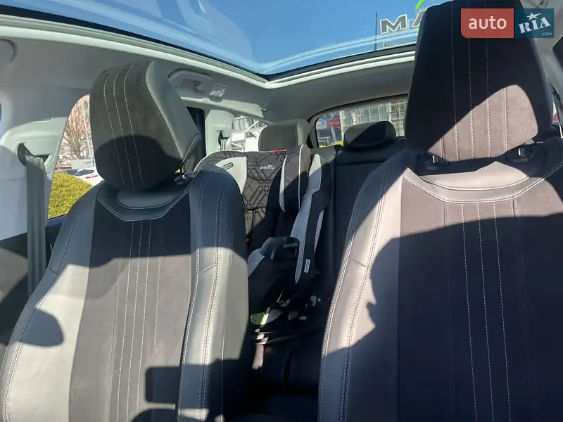 Peugeot 308 2019 VIN VF3LCYHZPKS330766 фото оголошення 16 з 69