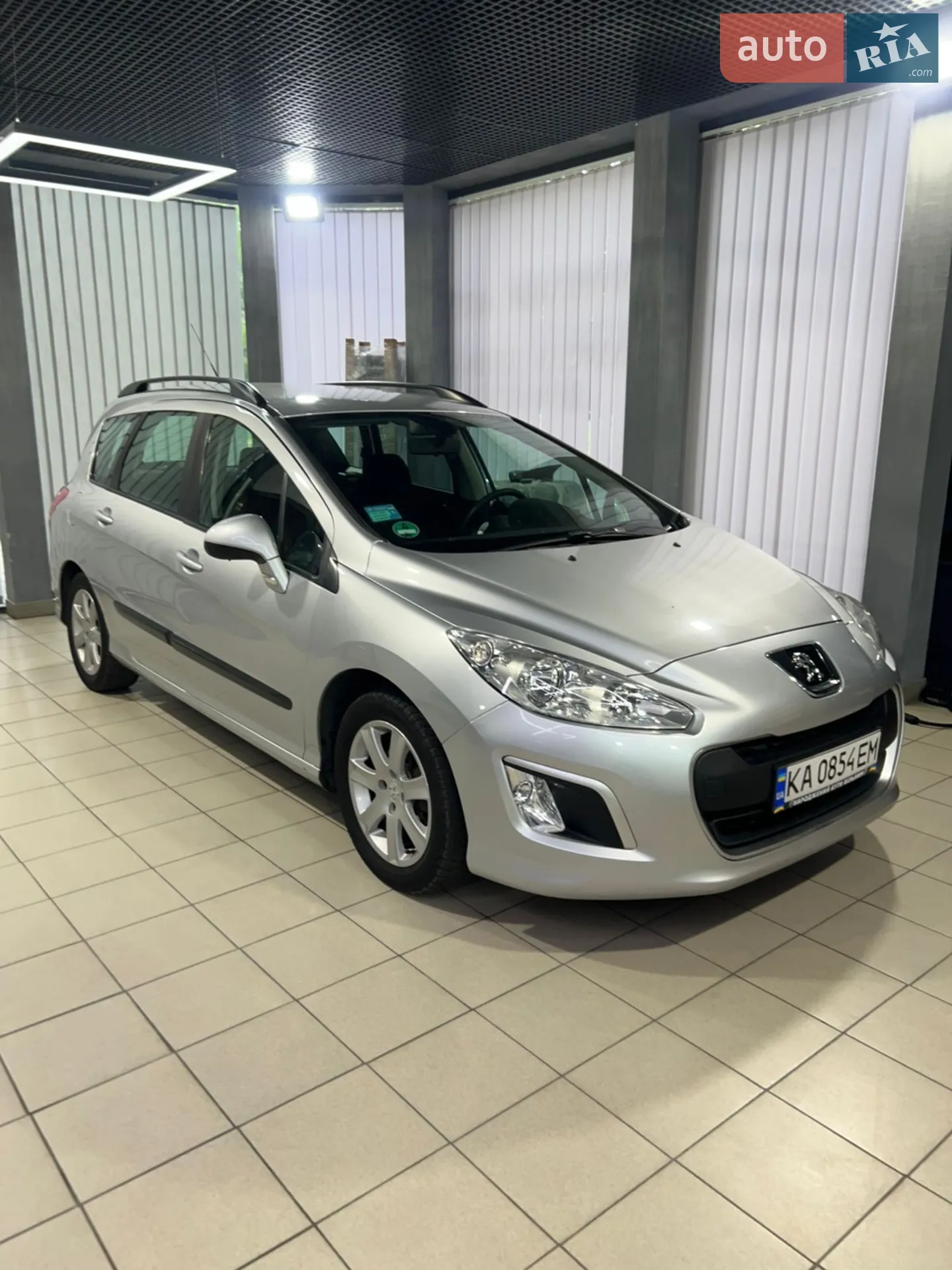 2012 Peugeot 308 - фото 1