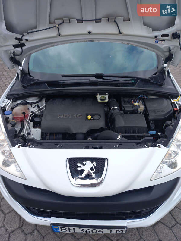 Універсал Peugeot 308 2009 в Костопілі