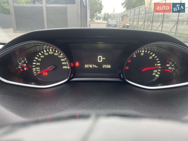 Универсал Peugeot 308 2014 в Тернополе фото 16 Универсал Peugeot 308 2014 в Тернополе
