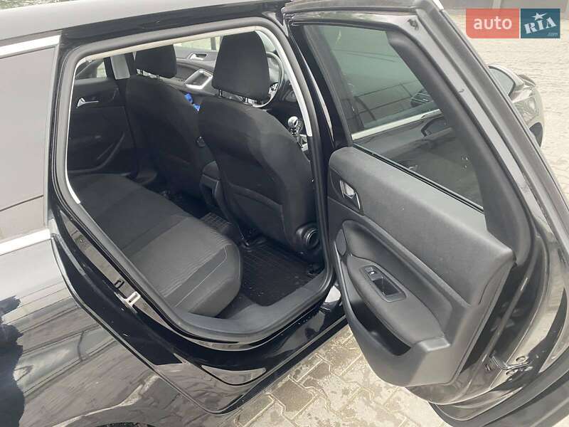 Универсал Peugeot 308 2014 в Тернополе фото 20 Универсал Peugeot 308 2014 в Тернополе