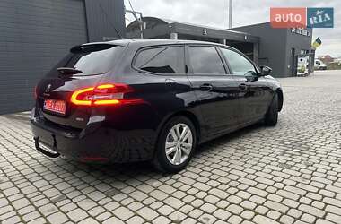Універсал Peugeot 308 2015 в Кам'янці-Бузькій