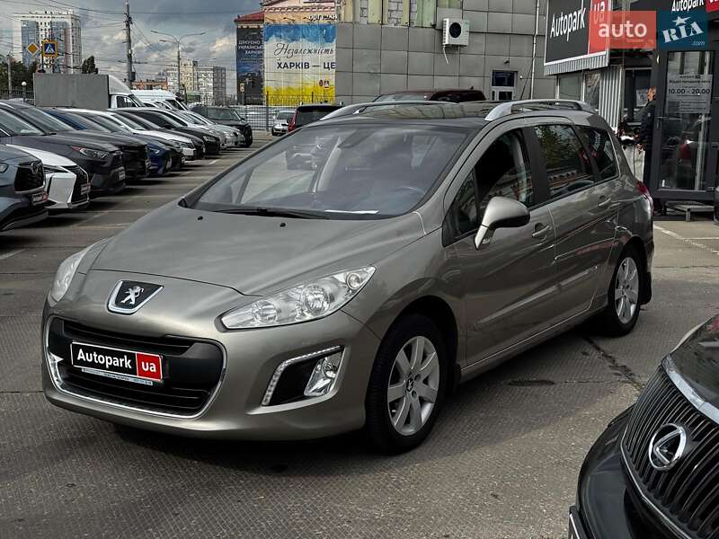 Peugeot 308 2012