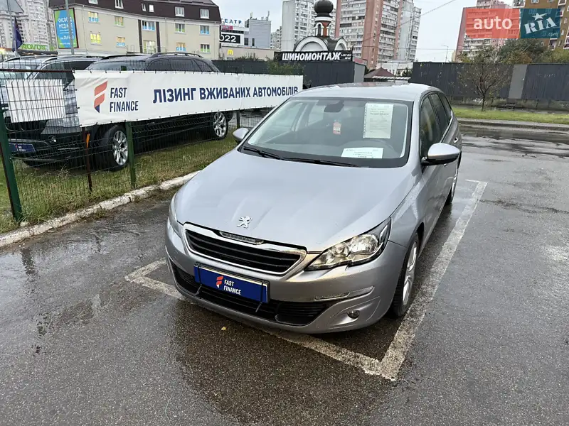 Peugeot 308 2016