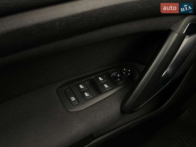 Хэтчбек Peugeot 308 2020 в Киеве фото 15 Хэтчбек Peugeot 308 2020 в Киеве