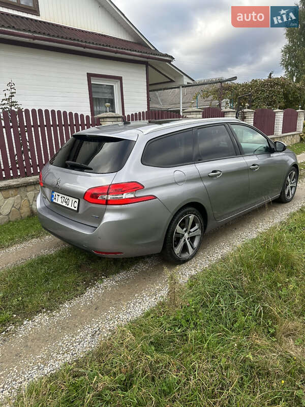 Универсал Peugeot 308 2016 в Ивано-Франковске фото 6 Универсал Peugeot 308 2016 в Ивано-Франковске