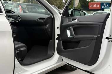 Универсал Peugeot 308 2020 в 