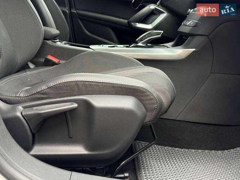 Универсал Peugeot 308 2020 в Ровно