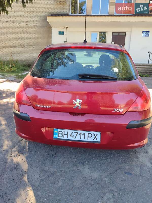 Хэтчбек Peugeot 308 2008 в Кривом Озере