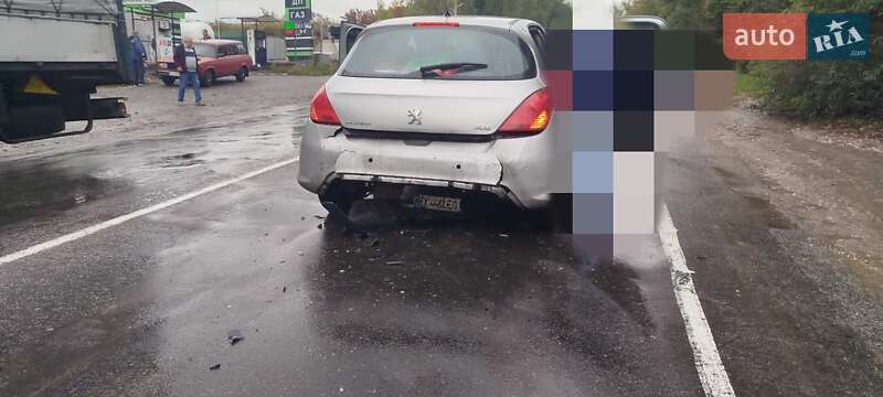 Хэтчбек Peugeot 308 2012 в Хмельницком
