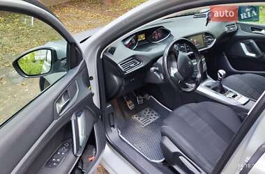 Универсал Peugeot 308 2015 в 