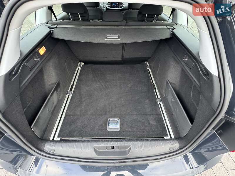 Универсал Peugeot 308 2019 в Стрые