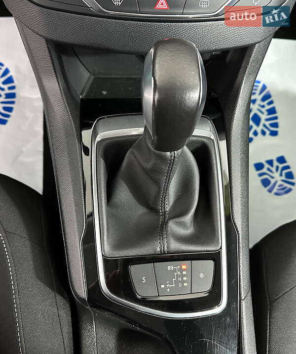Универсал Peugeot 308 2018 в Львове