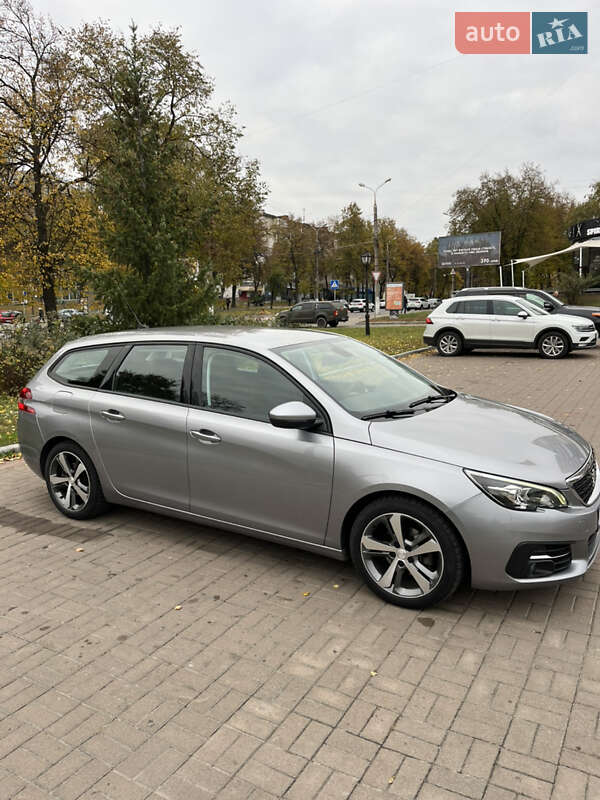 Универсал Peugeot 308 2019 в Сумах