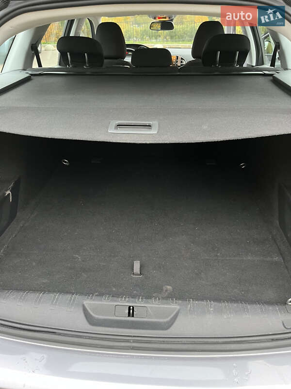 Универсал Peugeot 308 2019 в Сумах