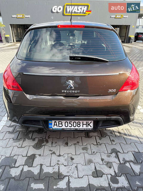 Хэтчбек Peugeot 308 2012 в Виннице