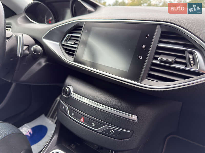 Универсал Peugeot 308 2020 в Радивилове фото 47 Универсал Peugeot 308 2020 в Радивилове