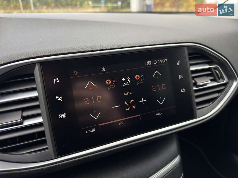 Универсал Peugeot 308 2020 в Радивилове фото 58 Универсал Peugeot 308 2020 в Радивилове