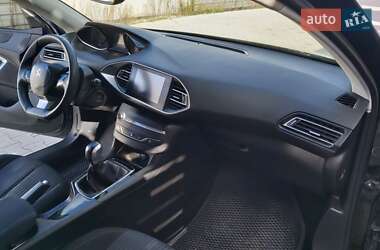 Универсал Peugeot 308 2015 в 