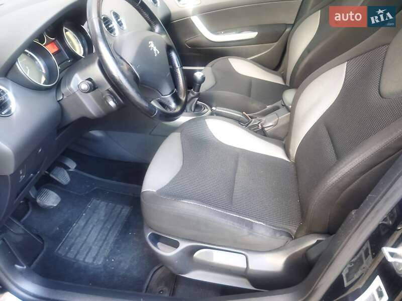 Универсал Peugeot 308 2012 в Ивано-Франковске