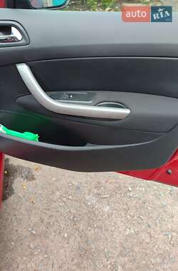 Хэтчбек Peugeot 308 2008 в 