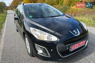 Универсал Peugeot 308 2011 в 