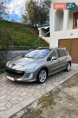 Универсал Peugeot 308 2010 в 