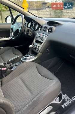 Универсал Peugeot 308 2010 в 