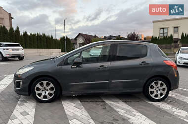 Хэтчбек Peugeot 308 2013 в 