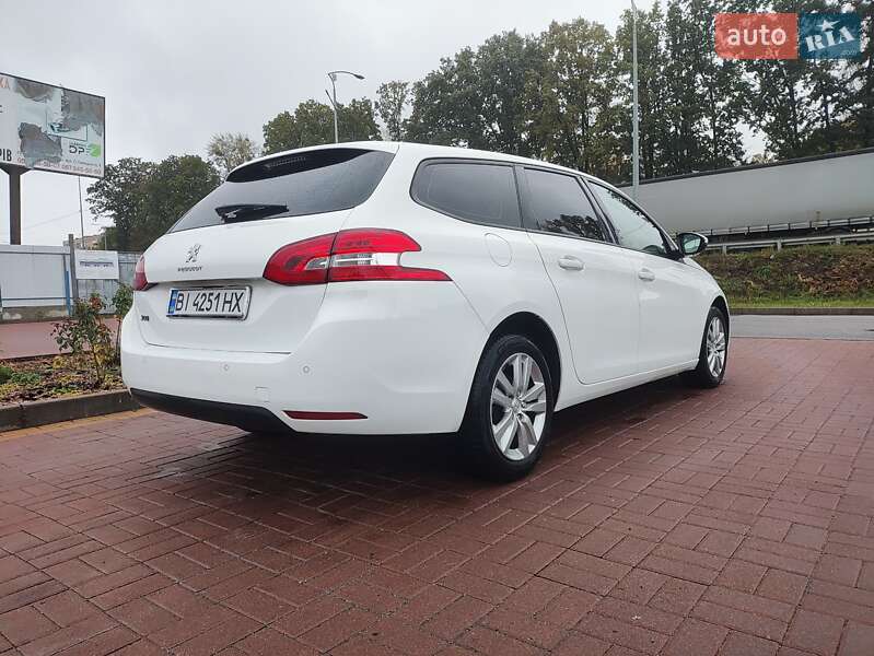 Универсал Peugeot 308 2016 в Полтаве фото 5 Универсал Peugeot 308 2016 в Полтаве