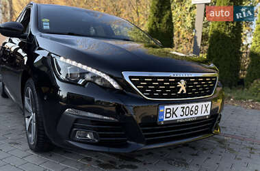 Универсал Peugeot 308 2019 в Ровно