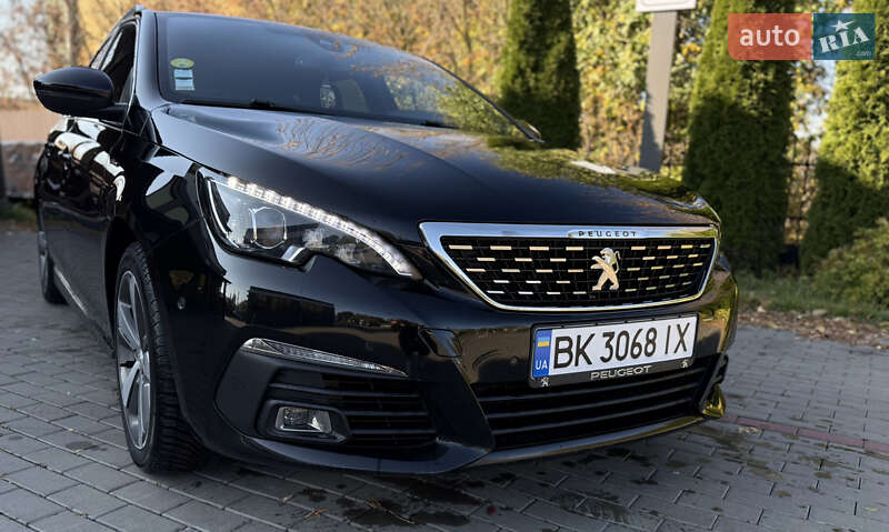 Універсал Peugeot 308 2019 в Дубні фото Універсал Peugeot 308 2019 в Дубні