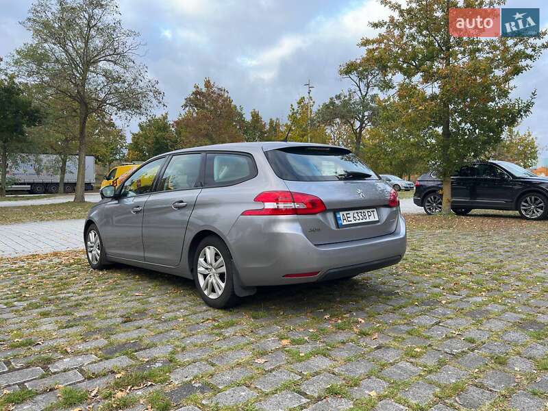 Универсал Peugeot 308 2015 в Долинской фото 4 Универсал Peugeot 308 2015 в Долинской