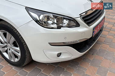 Універсал Peugeot 308 2014 в 
