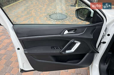 Універсал Peugeot 308 2014 в 