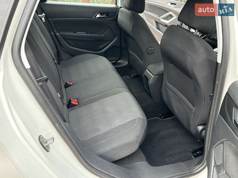 Универсал Peugeot 308 2014 в Житомире фото 37 Универсал Peugeot 308 2014 в Житомире