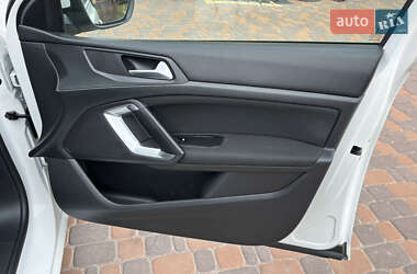 Універсал Peugeot 308 2014 в 